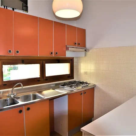 Villaggio Anna * بيبيوني