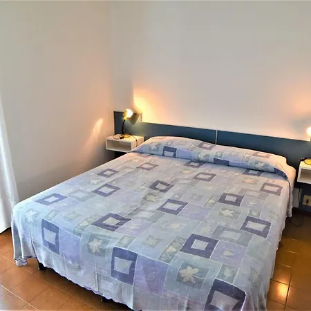 Villaggio Anna Apartment *