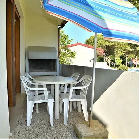 Villaggio Anna *